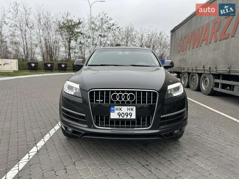 Audi Q7 2011