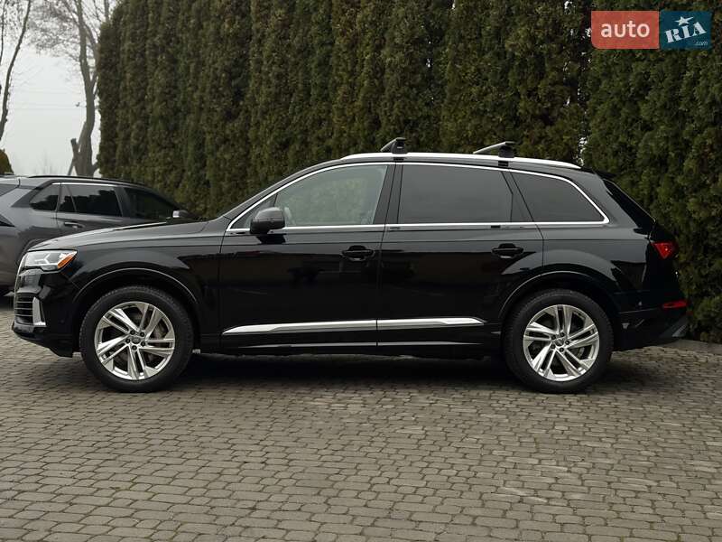 Позашляховик / Кросовер Audi Q7 2019 в Тернополі