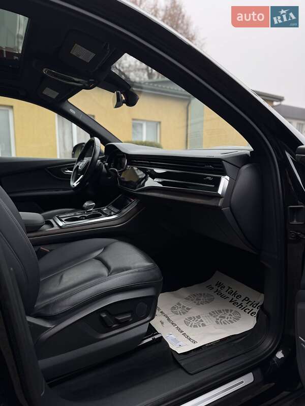Позашляховик / Кросовер Audi Q7 2019 в Тернополі
