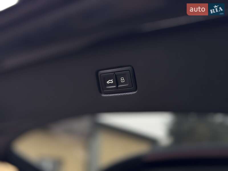 Позашляховик / Кросовер Audi Q7 2019 в Тернополі