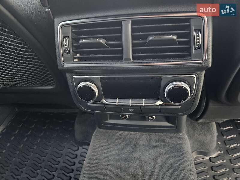 Внедорожник / Кроссовер Audi Q7 2019 в Киеве