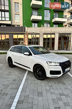Внедорожник / Кроссовер Audi Q7 2017 в Львове