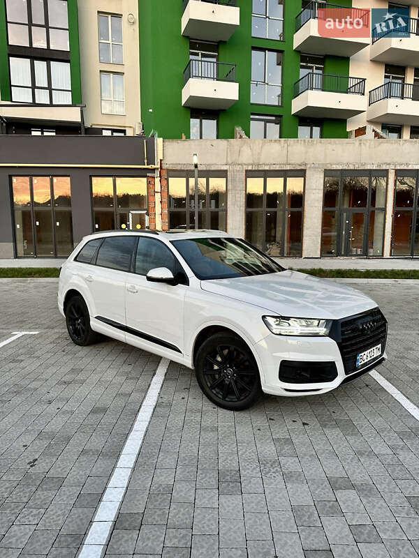 Позашляховик / Кросовер Audi Q7 2017 в Львові фото Позашляховик / Кросовер Audi Q7 2017 в Львові