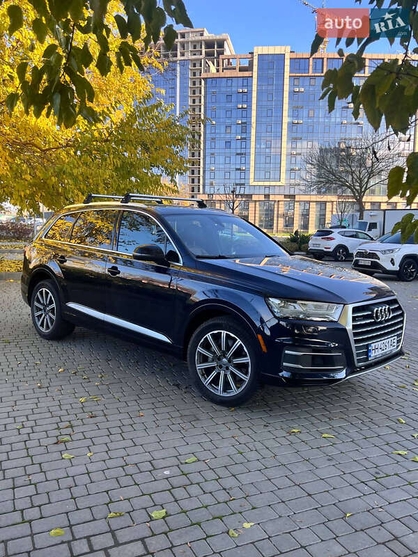 Позашляховик / Кросовер Audi Q7 2017 в Одесі