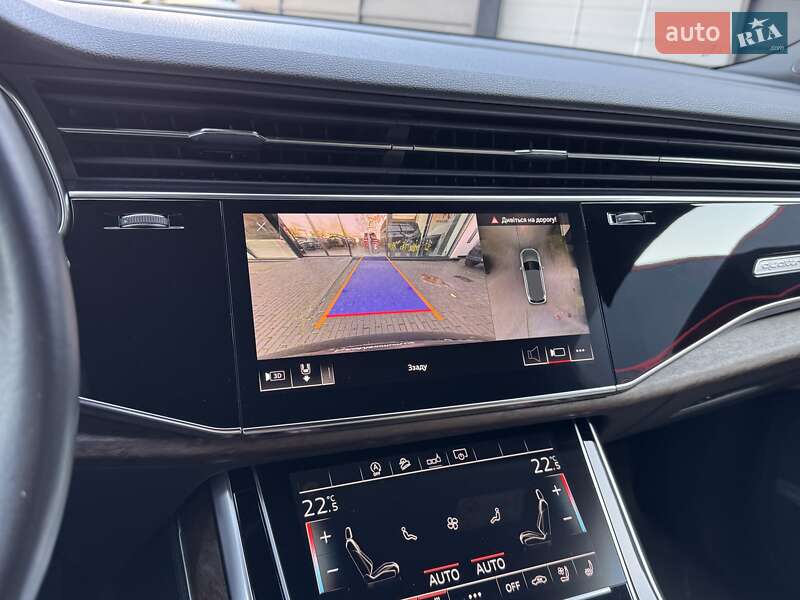 Позашляховик / Кросовер Audi Q7 2020 в Одесі