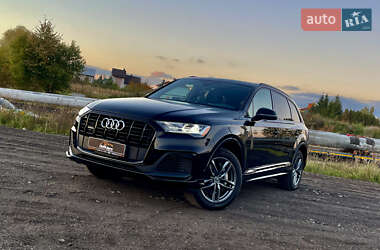 Позашляховик / Кросовер Audi Q7 2022 в Львові