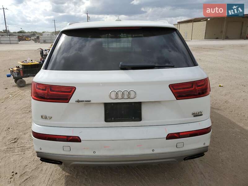 Внедорожник / Кроссовер Audi Q7 2017 в Киеве