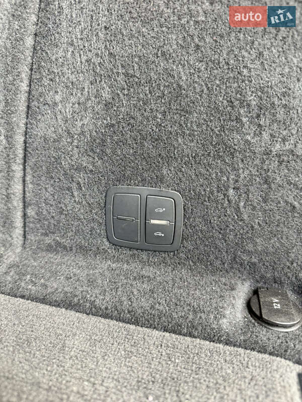 Позашляховик / Кросовер Audi Q7 2015 в Львові