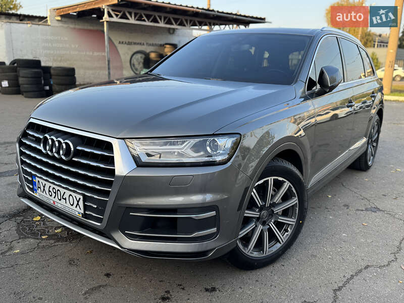 Audi Q7 2015