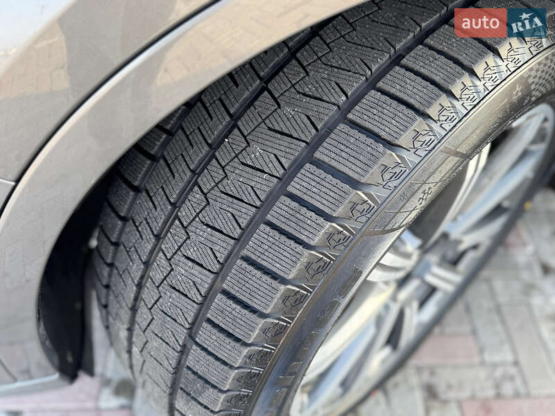 Позашляховик / Кросовер Audi Q7 2015 в Харкові