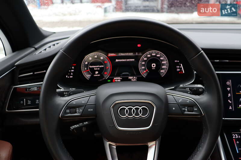 Внедорожник / Кроссовер Audi Q7 2022 в Львове