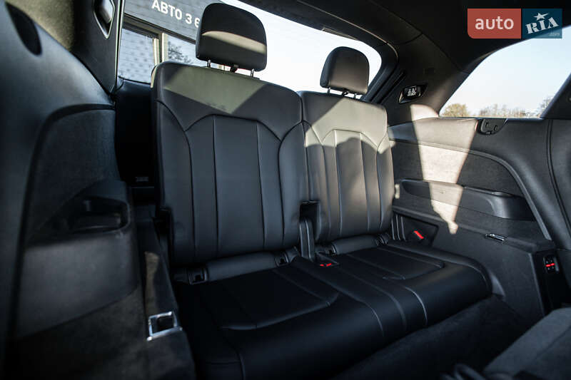 Внедорожник / Кроссовер Audi Q7 2020 в Львове фото 3 Внедорожник / Кроссовер Audi Q7 2020 в Львове