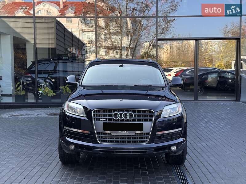 Внедорожник / Кроссовер Audi Q7 2007 в Одессе