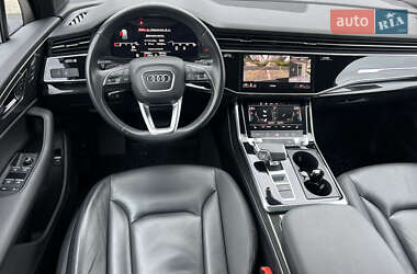 Внедорожник / Кроссовер Audi Q7 2021 в Ужгороде