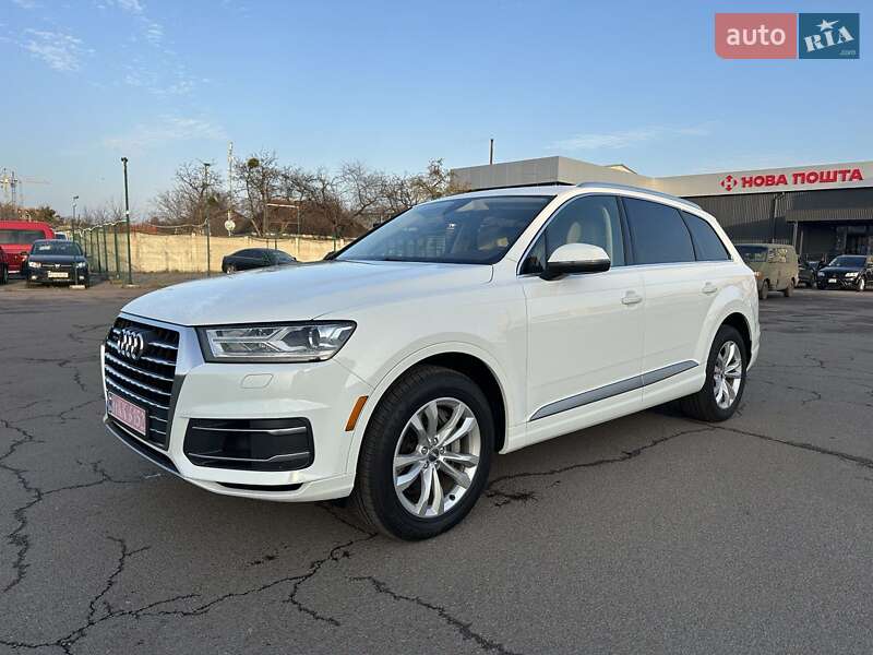 Внедорожник / Кроссовер Audi Q7 2017 в Полтаве фото 4 Внедорожник / Кроссовер Audi Q7 2017 в Полтаве