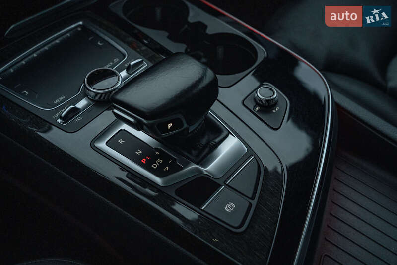 Внедорожник / Кроссовер Audi Q7 2016 в Черновцах фото 32 Внедорожник / Кроссовер Audi Q7 2016 в Черновцах