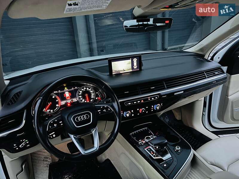 Позашляховик / Кросовер Audi Q7 2019 в Тернополі
