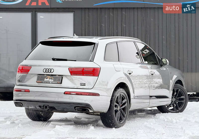 Позашляховик / Кросовер Audi Q7 2018 в Львові