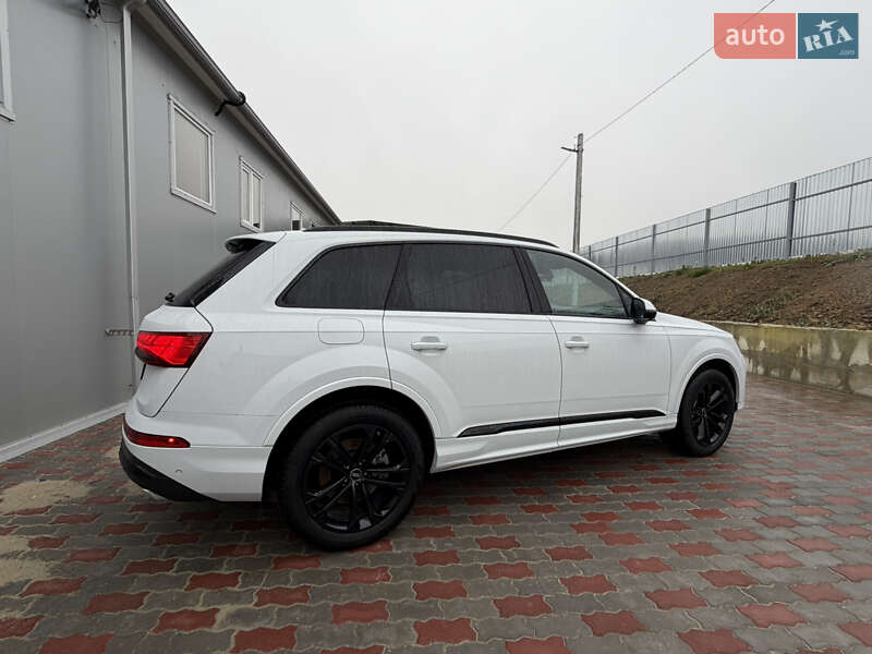 Позашляховик / Кросовер Audi Q7 2024 в Львові фото 16 Позашляховик / Кросовер Audi Q7 2024 в Львові