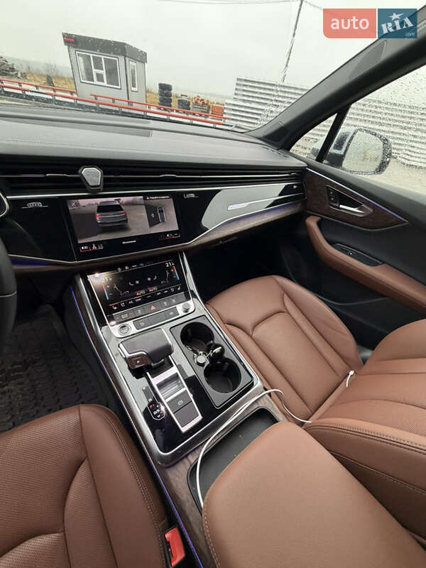 Позашляховик / Кросовер Audi Q7 2024 в Львові фото 33 Позашляховик / Кросовер Audi Q7 2024 в Львові
