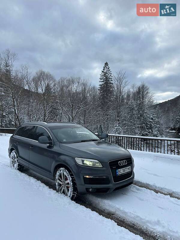 Позашляховик / Кросовер Audi Q7 2007 в Калуші