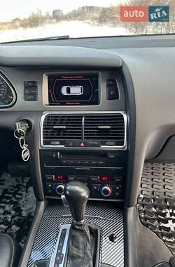 Внедорожник / Кроссовер Audi Q7 2007 в Калуше