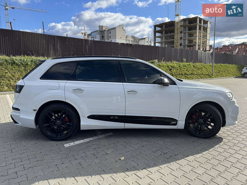 Внедорожник / Кроссовер Audi Q7 2016 в Тернополе