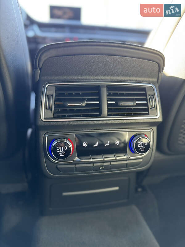 Внедорожник / Кроссовер Audi Q7 2016 в Тернополе