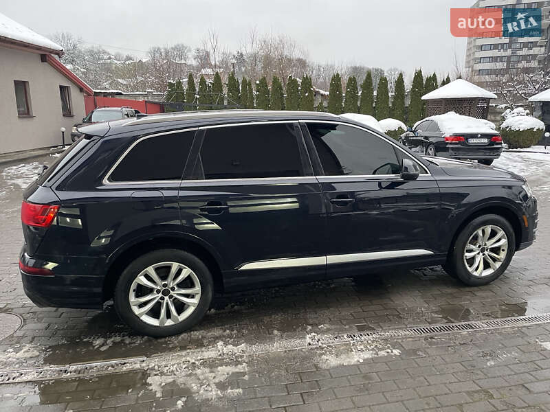 Внедорожник / Кроссовер Audi Q7 2017 в Львове