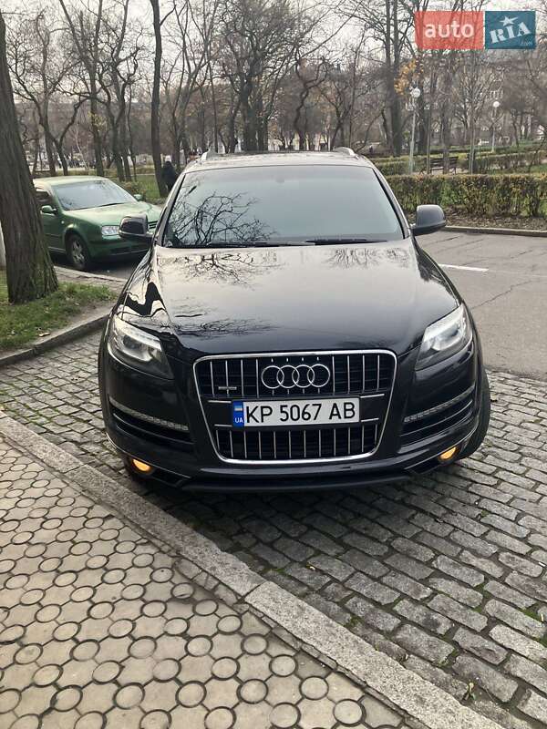 Позашляховик / Кросовер Audi Q7 2010 в Запоріжжі