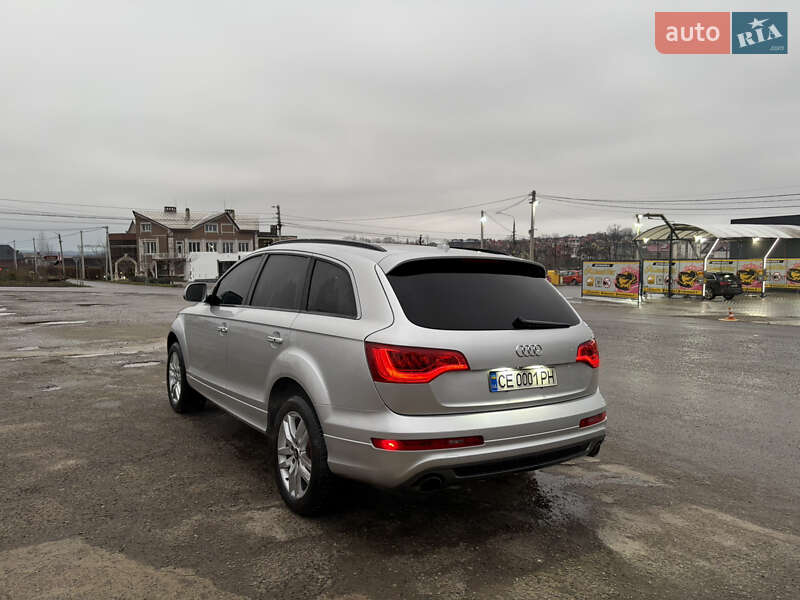 Позашляховик / Кросовер Audi Q7 2015 в Чернівцях