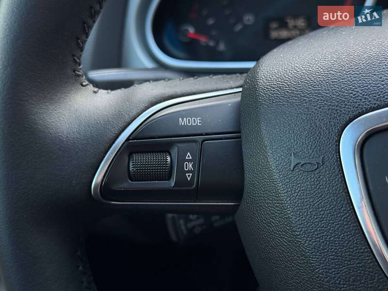 Позашляховик / Кросовер Audi Q7 2014 в Рівному