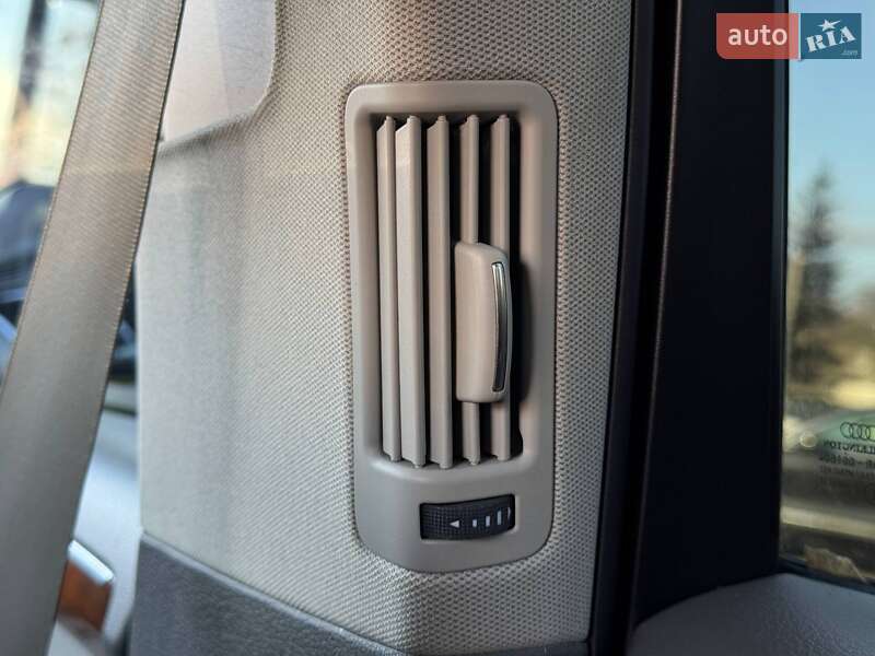 Позашляховик / Кросовер Audi Q7 2014 в Рівному