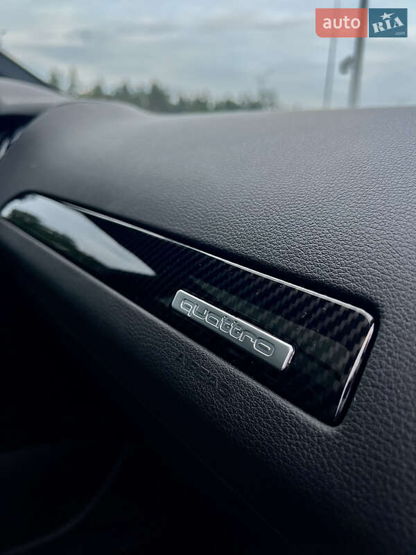 Позашляховик / Кросовер Audi Q7 2015 в Києві