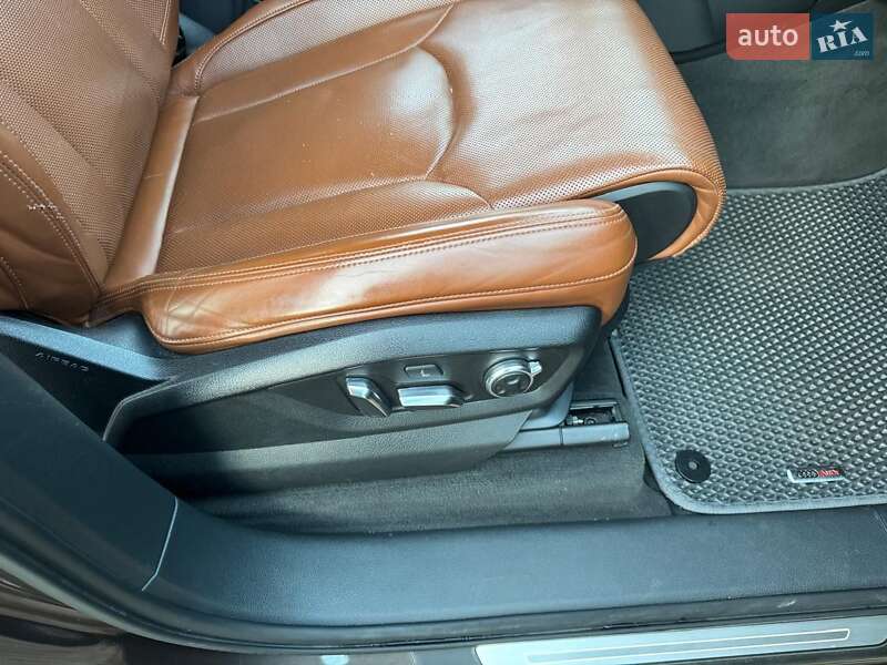 Позашляховик / Кросовер Audi Q7 2017 в Лохвиці