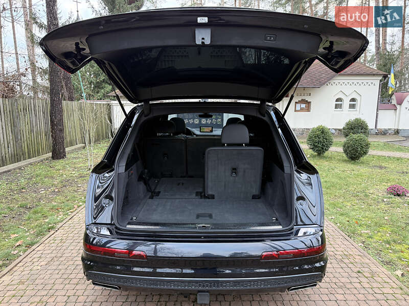 Внедорожник / Кроссовер Audi Q7 2018 в Киеве фото 112 Внедорожник / Кроссовер Audi Q7 2018 в Киеве