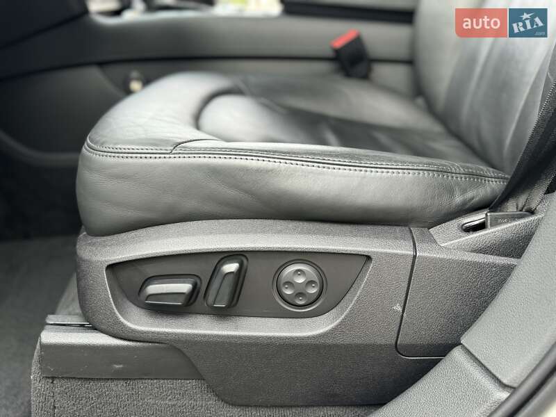 Внедорожник / Кроссовер Audi Q7 2009 в Киеве