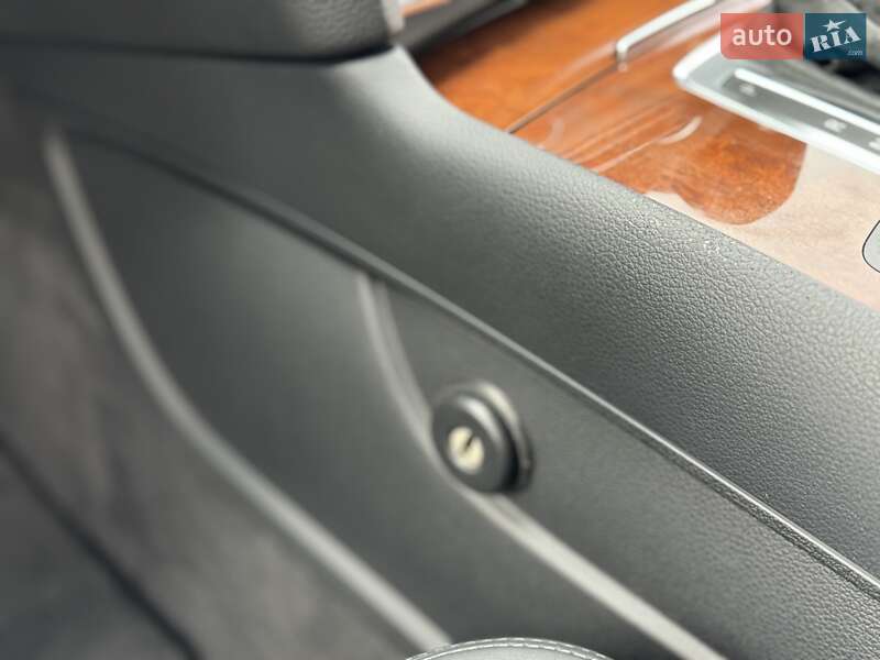 Внедорожник / Кроссовер Audi Q7 2009 в Киеве