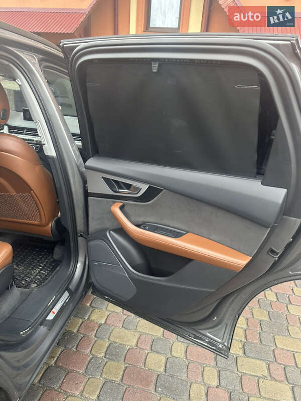 Внедорожник / Кроссовер Audi Q7 2016 в Тернополе