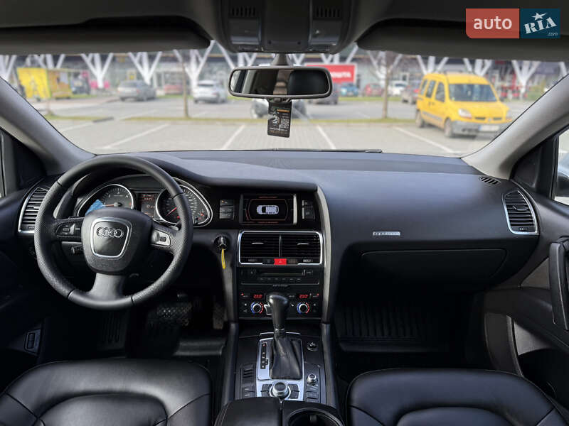 Позашляховик / Кросовер Audi Q7 2007 в Хмельницькому
