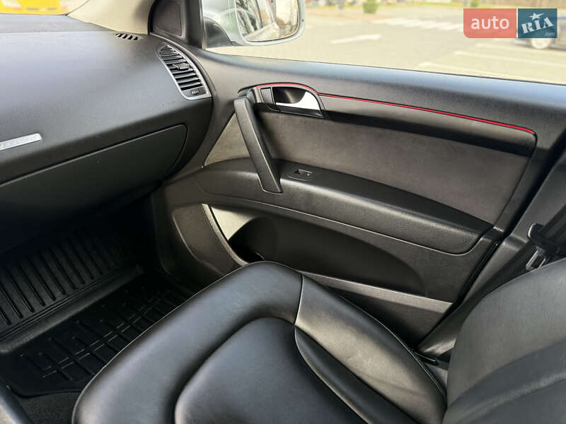Позашляховик / Кросовер Audi Q7 2007 в Хмельницькому