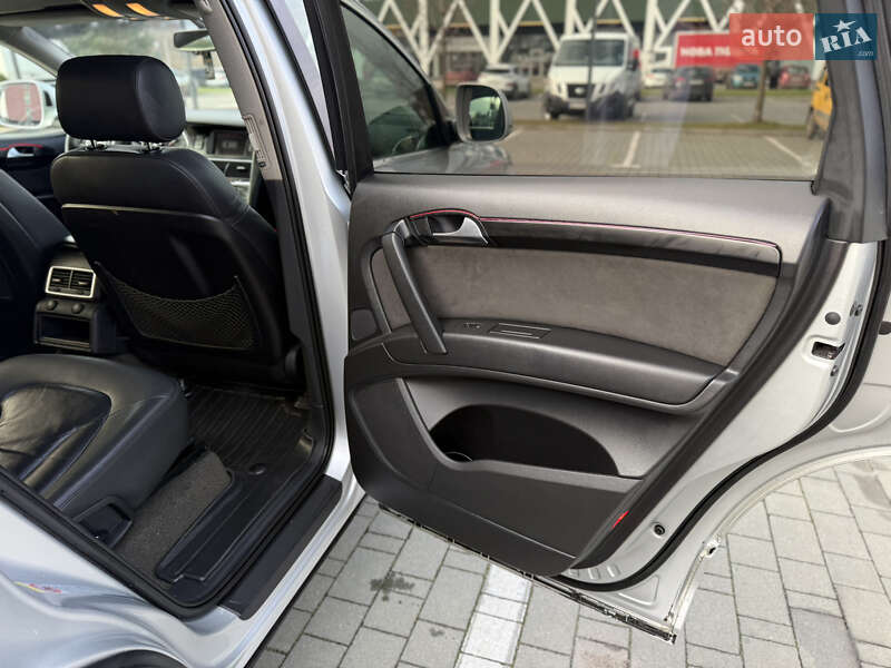 Позашляховик / Кросовер Audi Q7 2007 в Хмельницькому