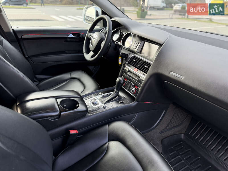 Позашляховик / Кросовер Audi Q7 2007 в Хмельницькому