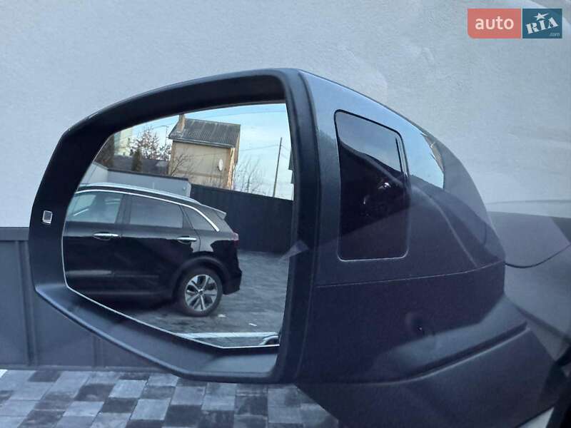 Внедорожник / Кроссовер Audi Q7 2016 в Ровно