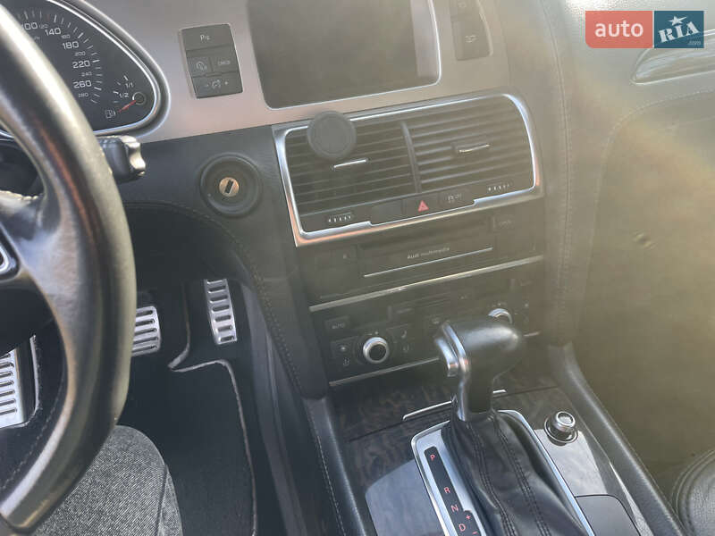 Позашляховик / Кросовер Audi Q7 2015 в Житомирі фото 16 Позашляховик / Кросовер Audi Q7 2015 в Житомирі