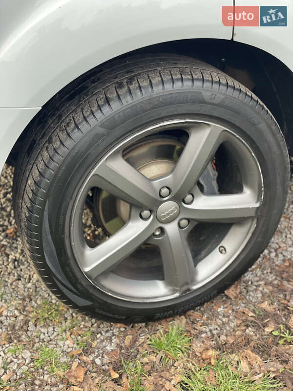 Позашляховик / Кросовер Audi Q7 2013 в Полтаві