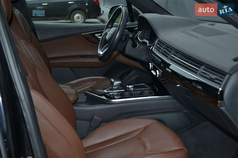 Внедорожник / Кроссовер Audi Q7 2018 в Ивано-Франковске