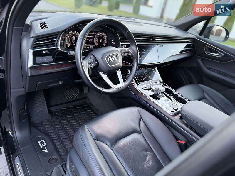Внедорожник / Кроссовер Audi Q7 2022 в Львове
