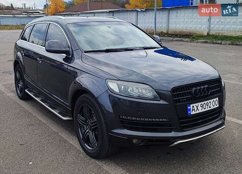 Позашляховик / Кросовер Audi Q7 2007 в Харкові