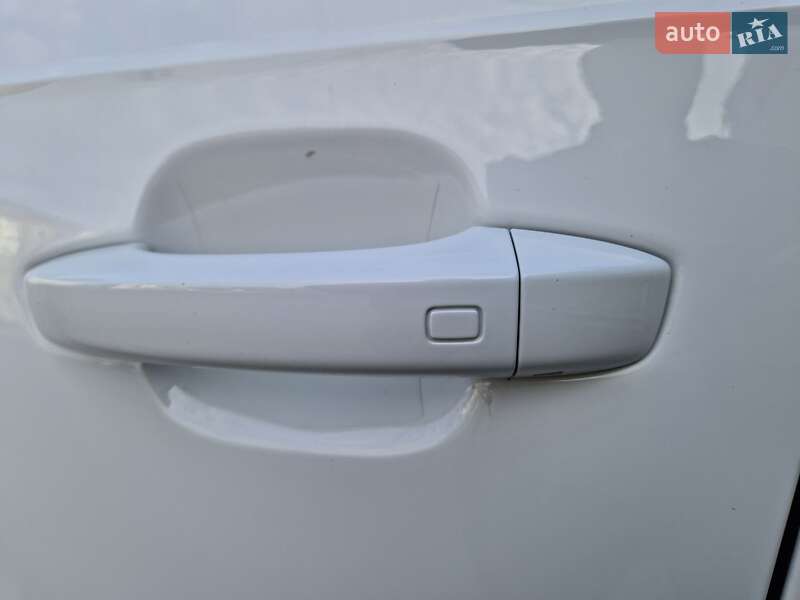 Позашляховик / Кросовер Audi Q7 2023 в Києві